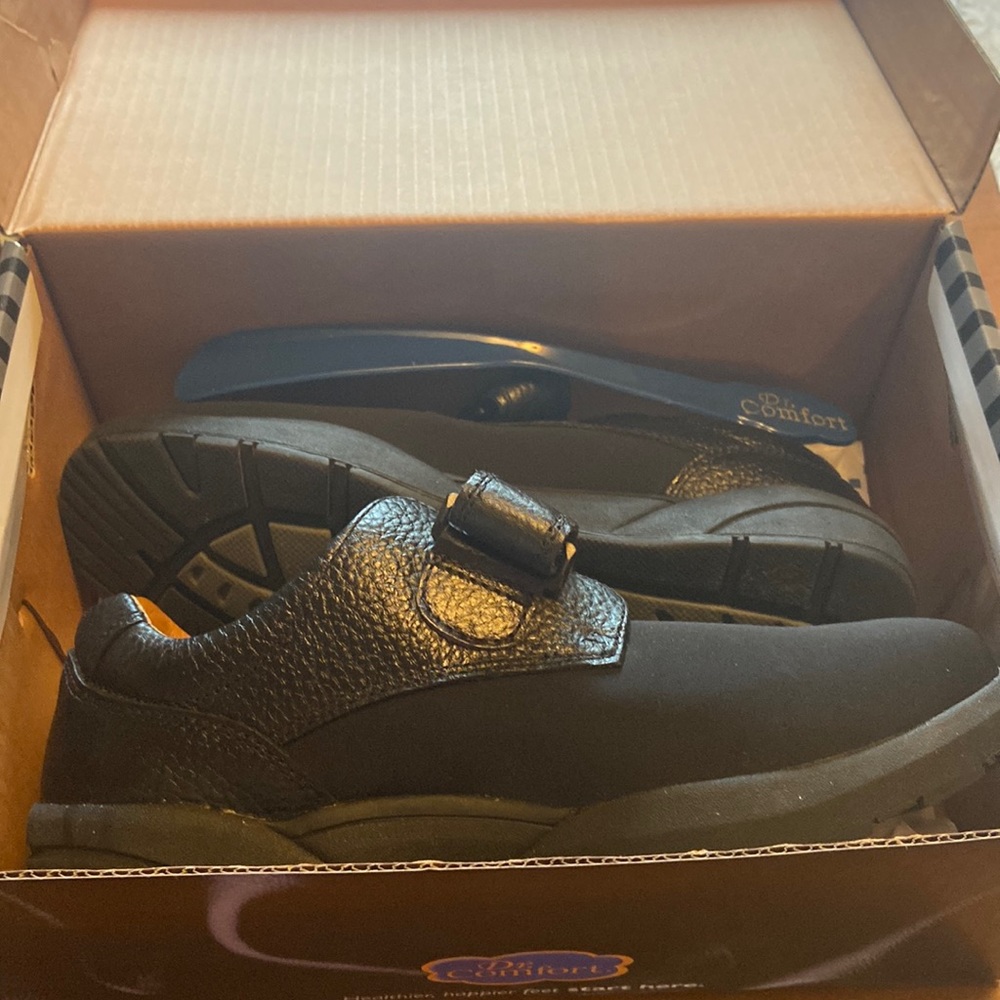 Dr. Comfort men's 9.5 wide black diabetic shoes